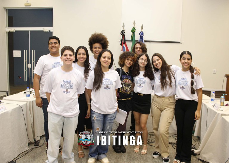 01.10 Sessão Ordinária Parlamento Jovem  (6).jpg