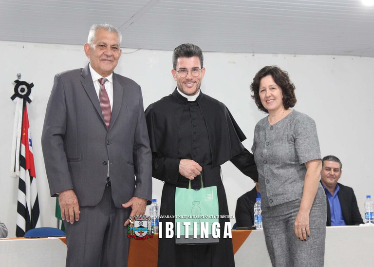 25.09 Título de Cidadão Benemérito - Pe. João Paulo (13).jpg