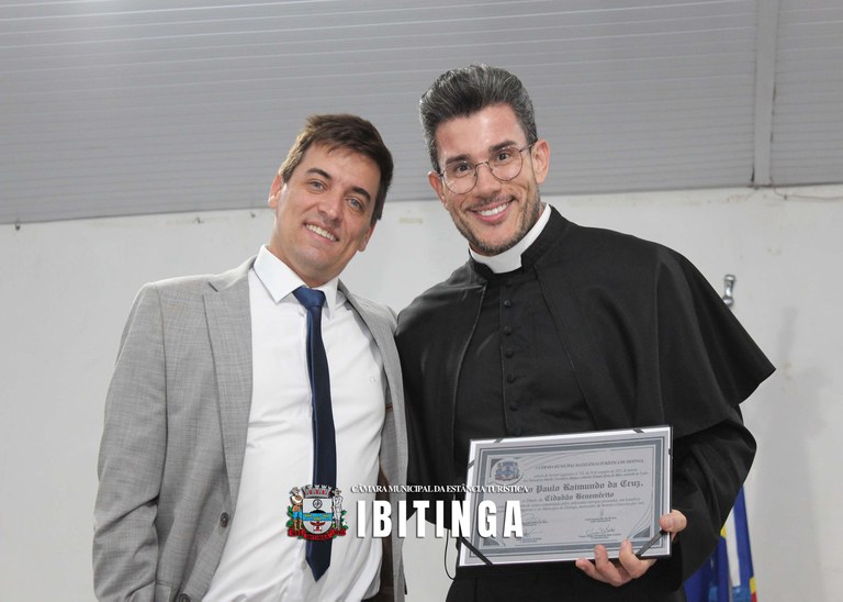 25.09 Título de Cidadão Benemérito - Pe. João Paulo (30).jpg