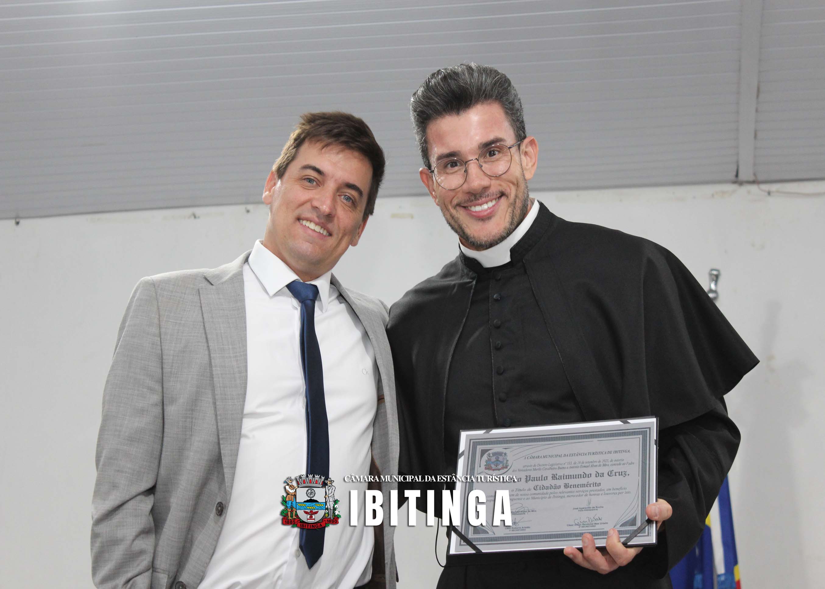 25.09 Título de Cidadão Benemérito - Pe. João Paulo (30).jpg