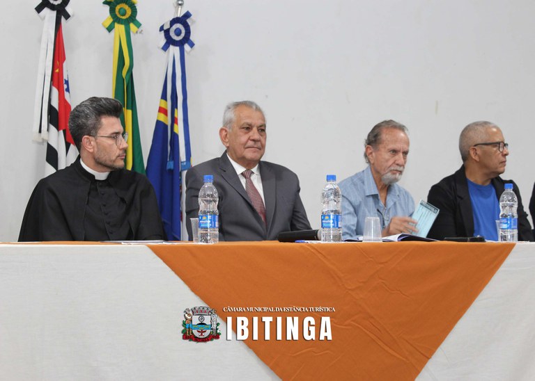 25.09 Título de Cidadão Benemérito - Pe. João Paulo (7).jpg